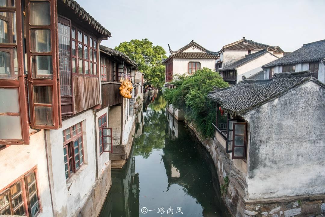 艾瑞泽5天窗总成换完了后面高怎么回事？游戏画面